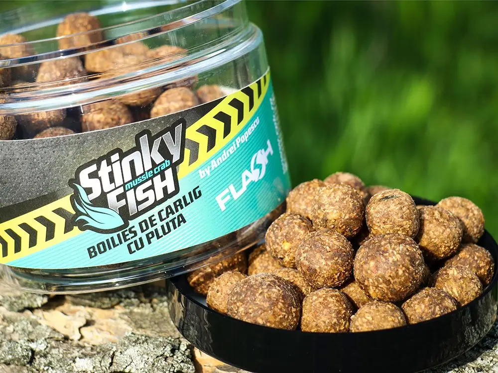 Chilipir Boilies Critic Echilibrat de Carlig CPK Flash, 14/16mm, 125g, Stinky Fish