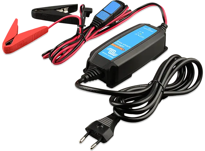 Incarcator de Bateria-Acumulator Victron Energy Blue Smart IP65 Charger 12V/15A+ DC Connector Disponibil imediat