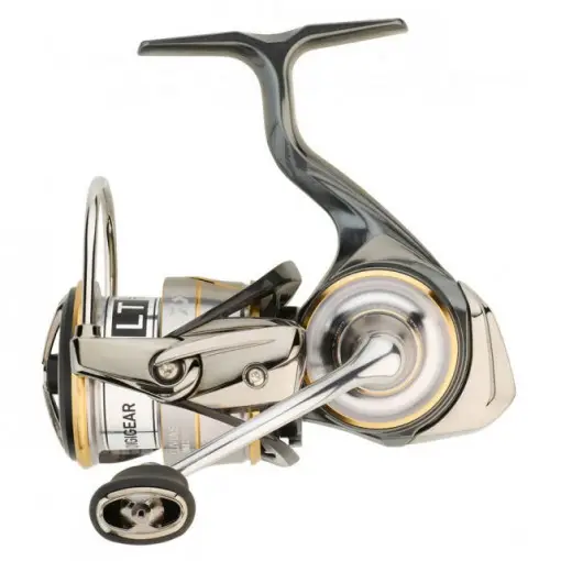 Mulineta Daiwa Luvias FC LT 2500-XH Ofertă limitată
