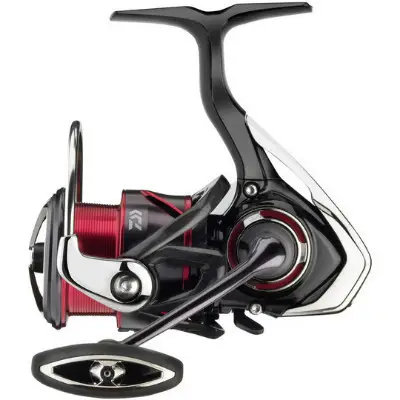 Preț redus Mulineta Daiwa Fuego LT 4000-CP, 6 rulmenti