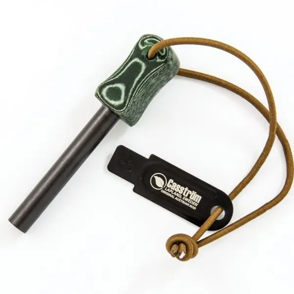 Fire Striker Steel Green Micarta Disponibil imediat