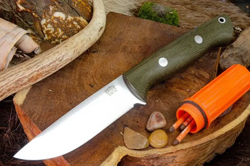 Bravo 1 LT CPM 154, Green Canvas Micarta, rampless Plată sigură